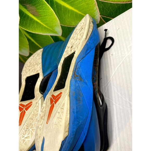 Size 11.5 - Nike Zoom Kobe 7 System Blue Poison Dart Frog 2012 488371-403 ?